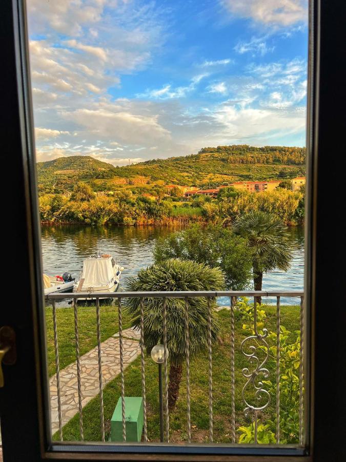 Temo River House Romantic Balcony And Peaceful Retreat In The Heart Of Bosa Buitenkant foto